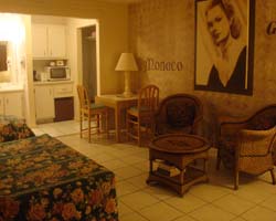 New Sun Gate Motel